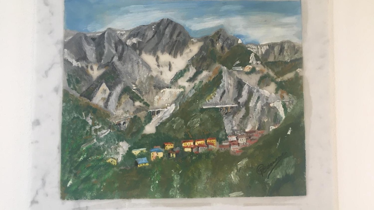Photo of Others in Carrara