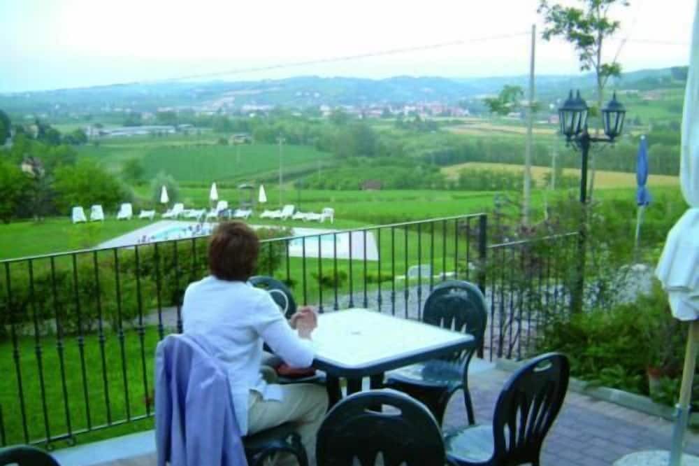 Photo of Patio Balcony in San Marzano Oliveto