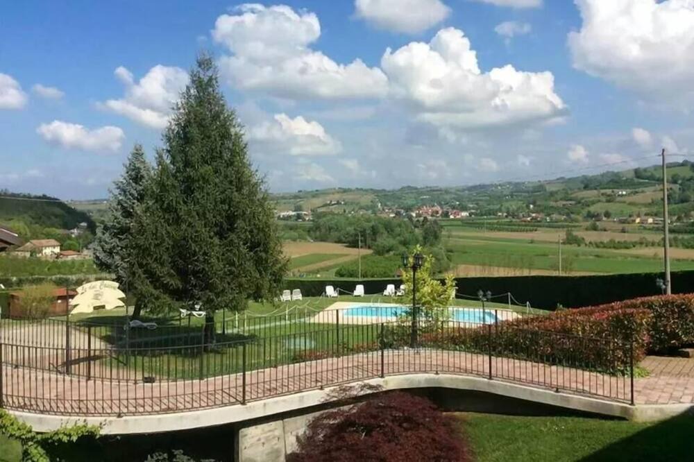 Photo of Outdoor in San Marzano Oliveto