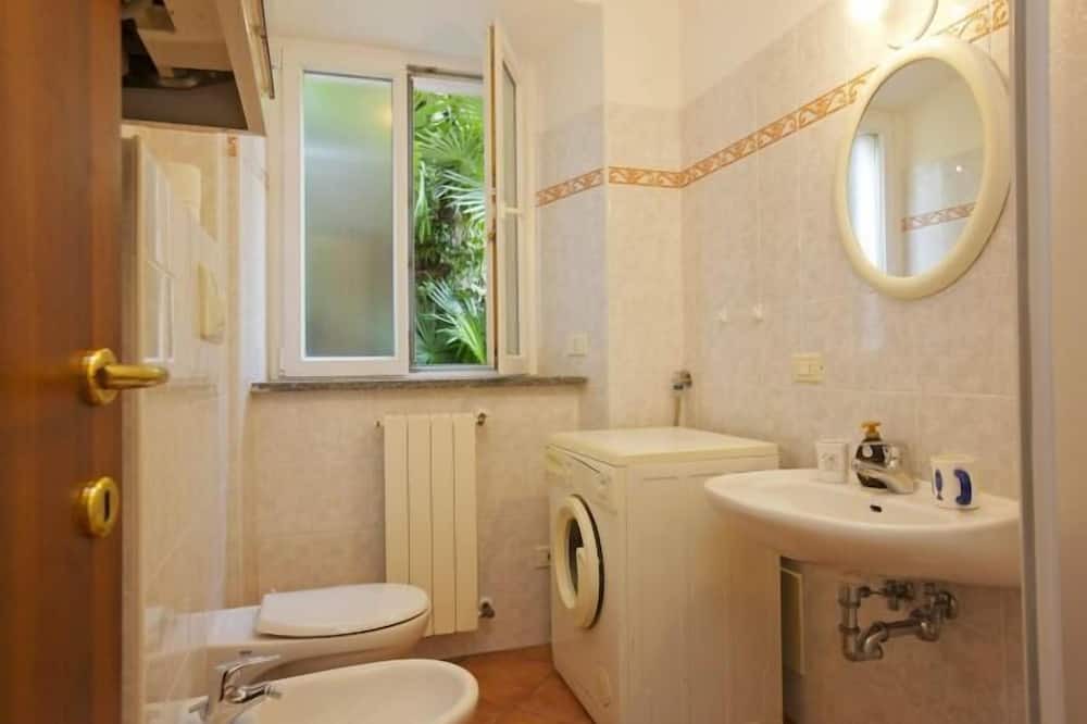 Photo of Bathroom in Tronzano Lago Maggiore