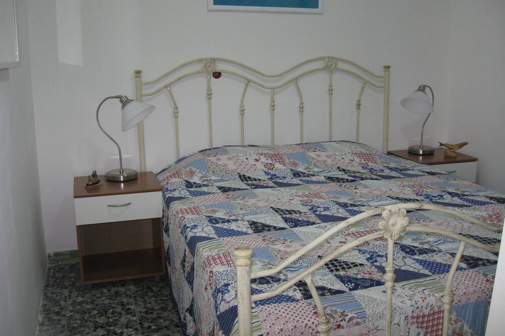 Photo of Bedroom in Pizzo