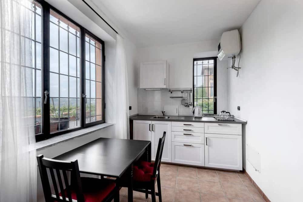 Photo of Kitchen in Montecalvo Versiggia