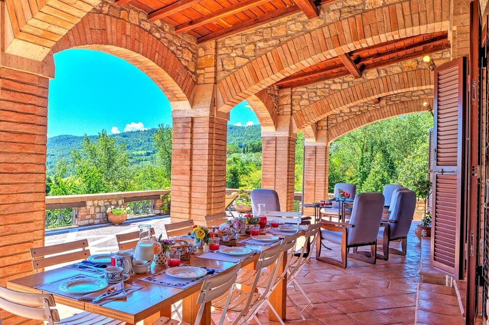 Photo of Patio Balcony in Monte Castello di Vibio