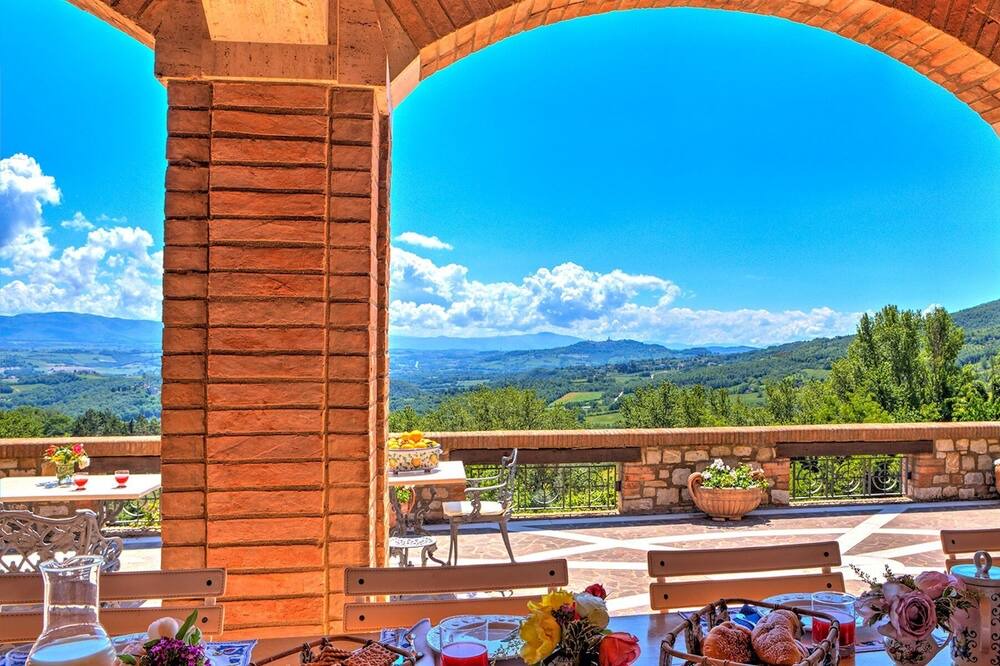 Photo of Patio Balcony in Monte Castello di Vibio