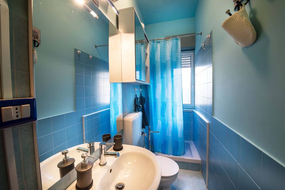 Photo of Bathroom in Ganzirri