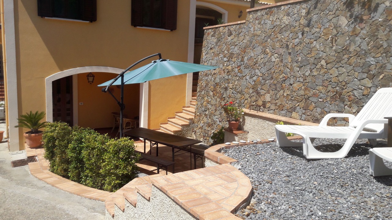 Photo of Patio Balcony in Belmonte Calabro
