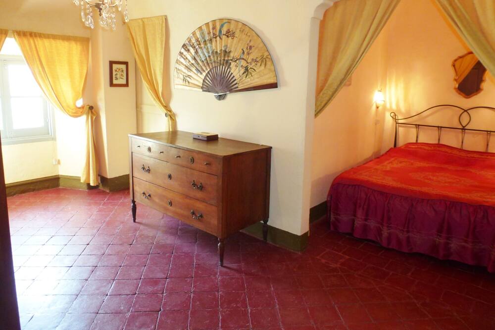 Photo of Bedroom in Tassarolo