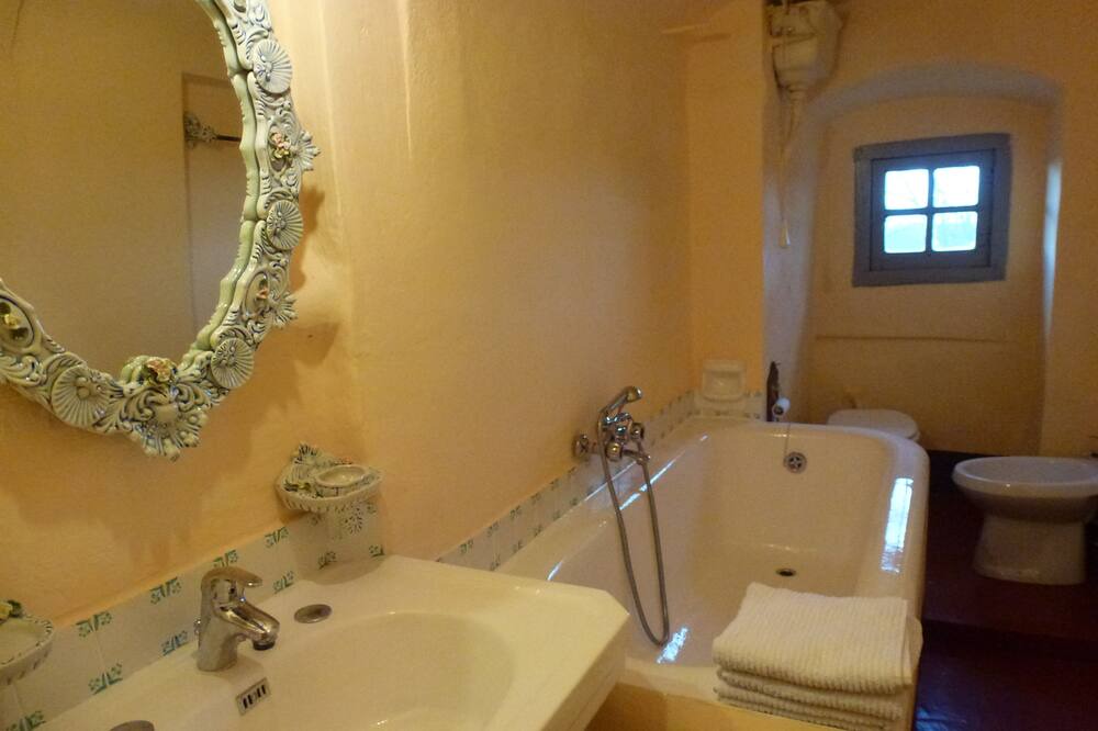 Photo of Bathroom in Tassarolo