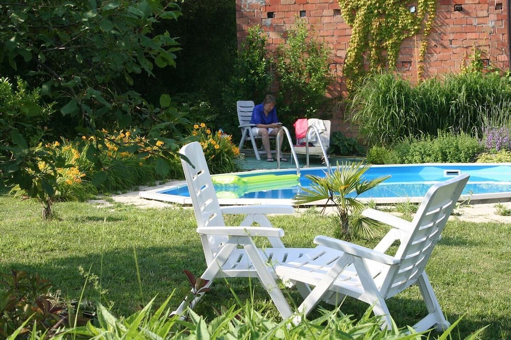 Photo of Outdoor in Francia-Casella