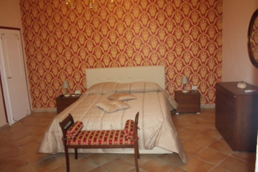 Photo of Bedroom in Caiazzo