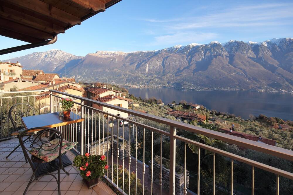 Photo of Patio Balcony in Arias