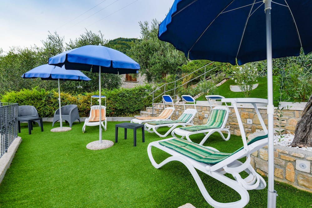 Photo of Outdoor in Arias