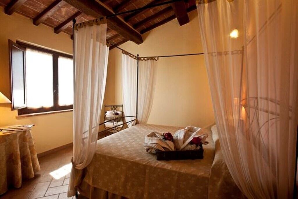 Photo of Bedroom in Migliano