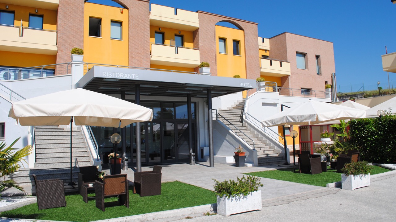 Photo of Buildings in Ripalimosani