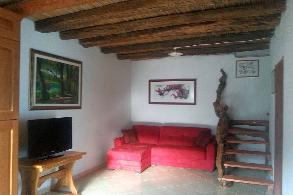Photo of Livingroom in Lanusei