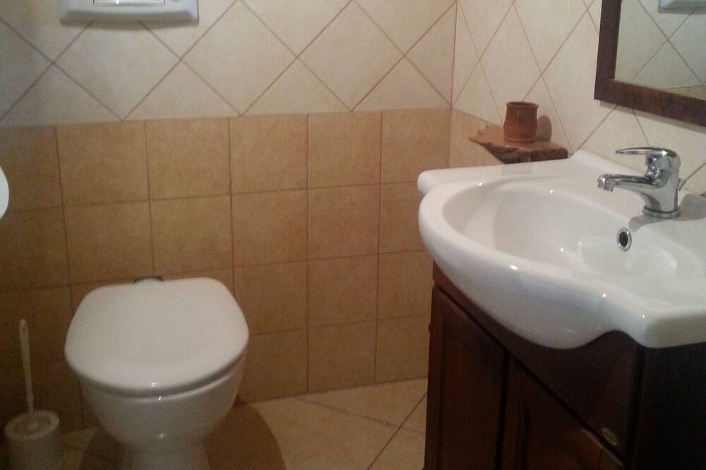 Photo of Bathroom in Lanusei