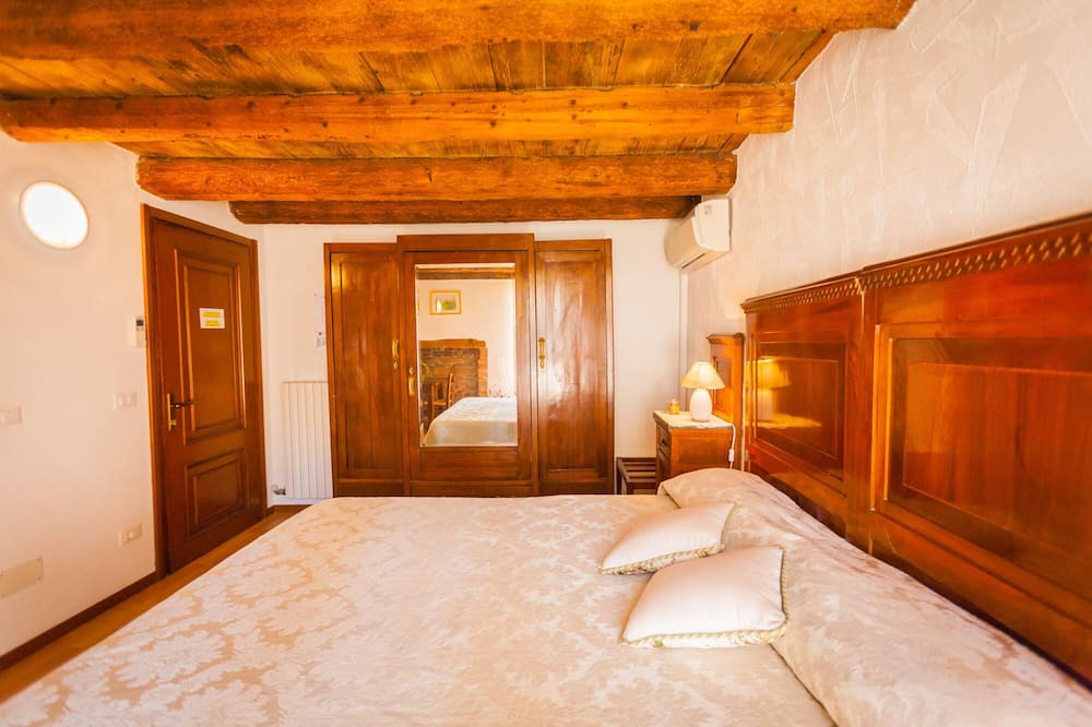 Photo of Bedroom in Dossobuono