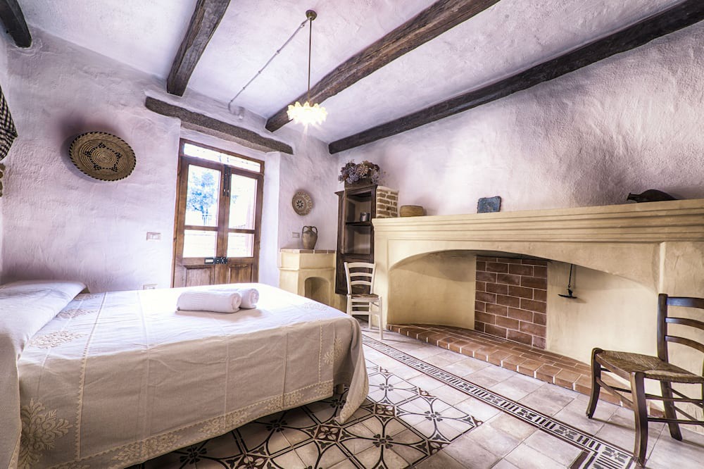Photo of Bedroom in Fonni