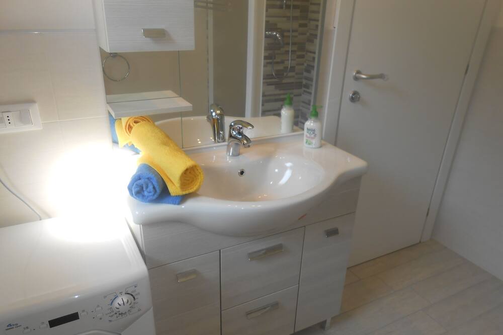 Photo of Bathroom in Lido di Volano