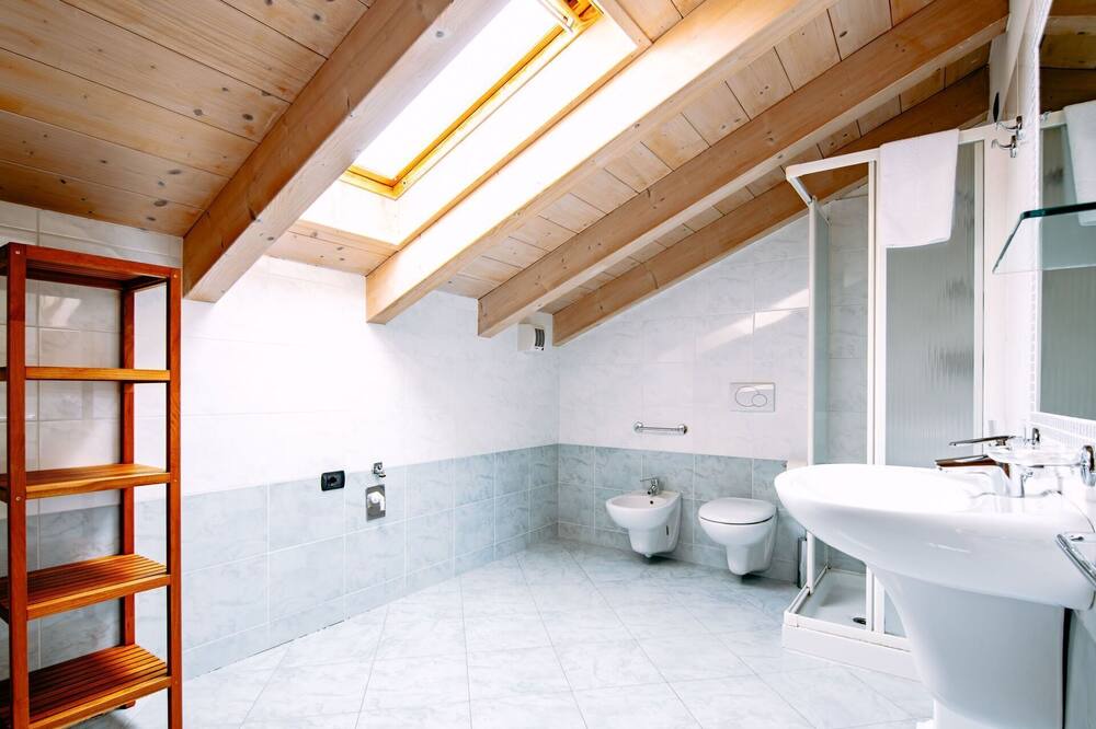 Photo of Bathroom in Ronzone