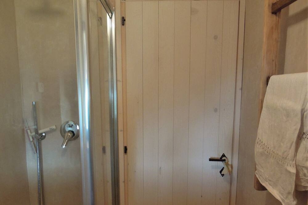 Photo of Bathroom in Barchi