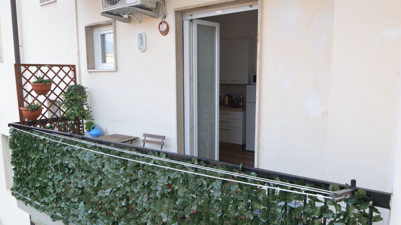 Photo of Outdoor in Est