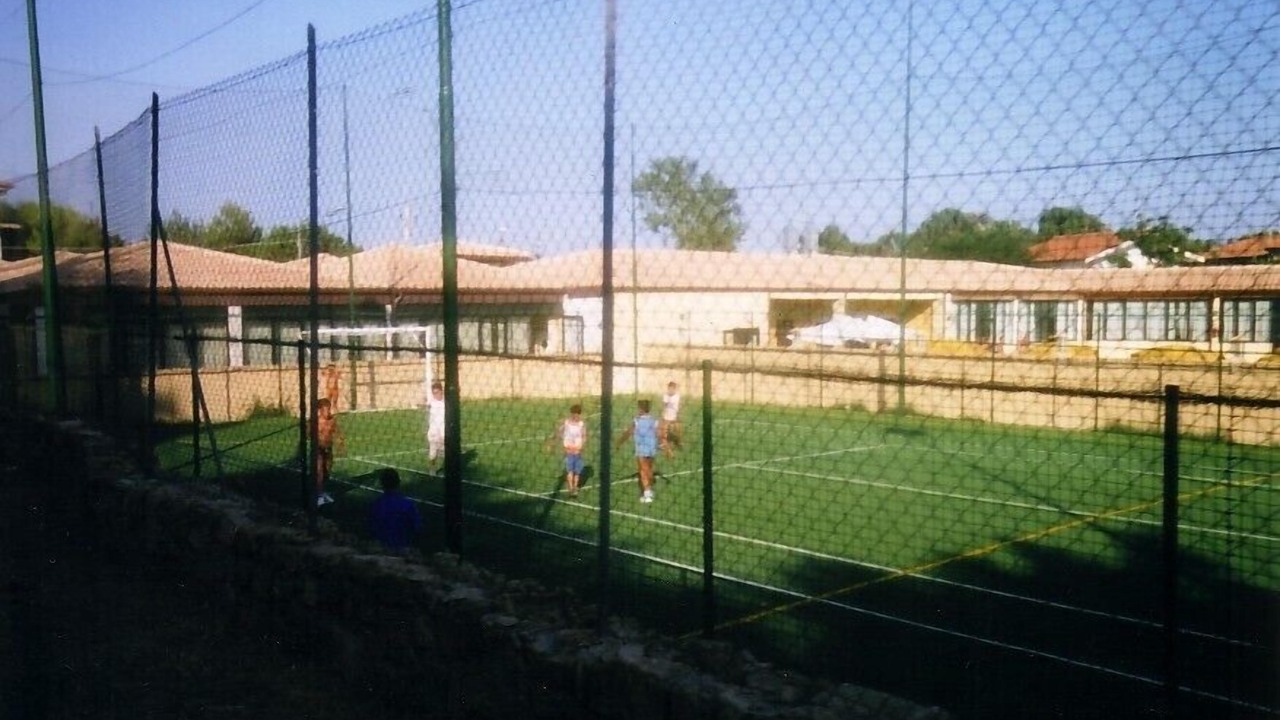 Photo of Others in Anastasi III