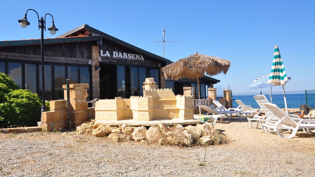 Photo of Outdoor in Anastasi III