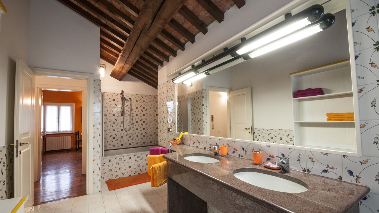 Photo of Bathroom in Ferrara