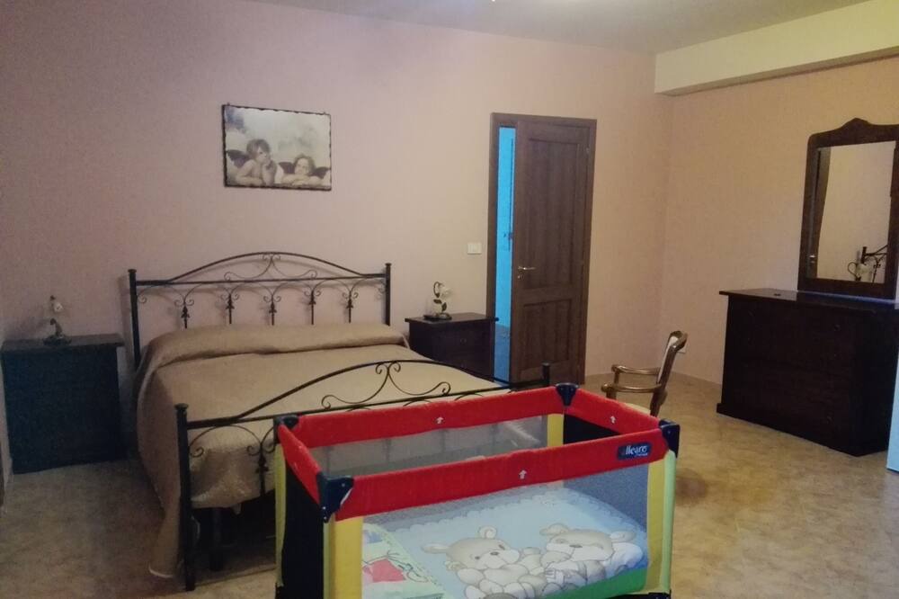 Photo of Bedroom in Zagarise
