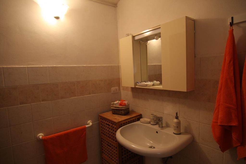 Photo of Bathroom in Asti