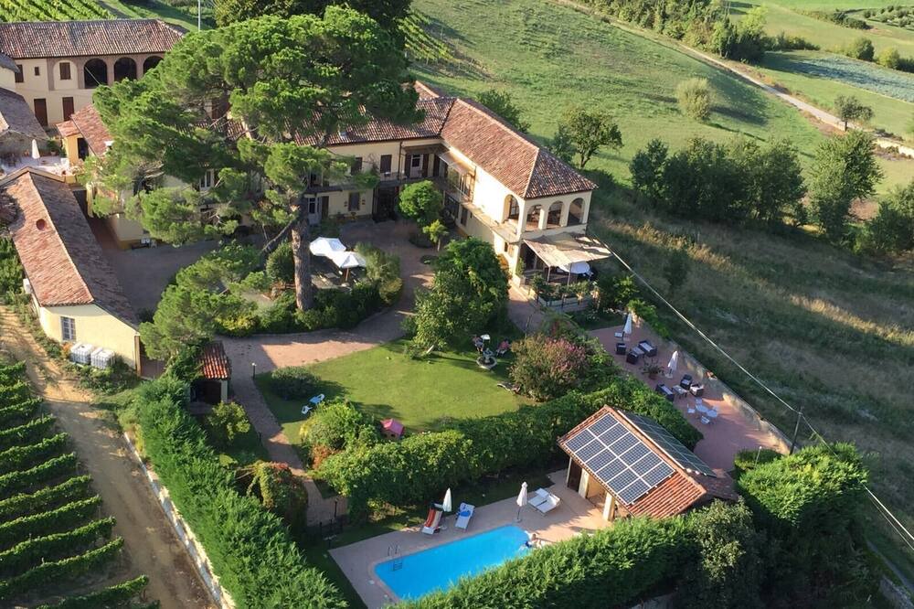Photo of Outdoor in Santo Stefano Belbo