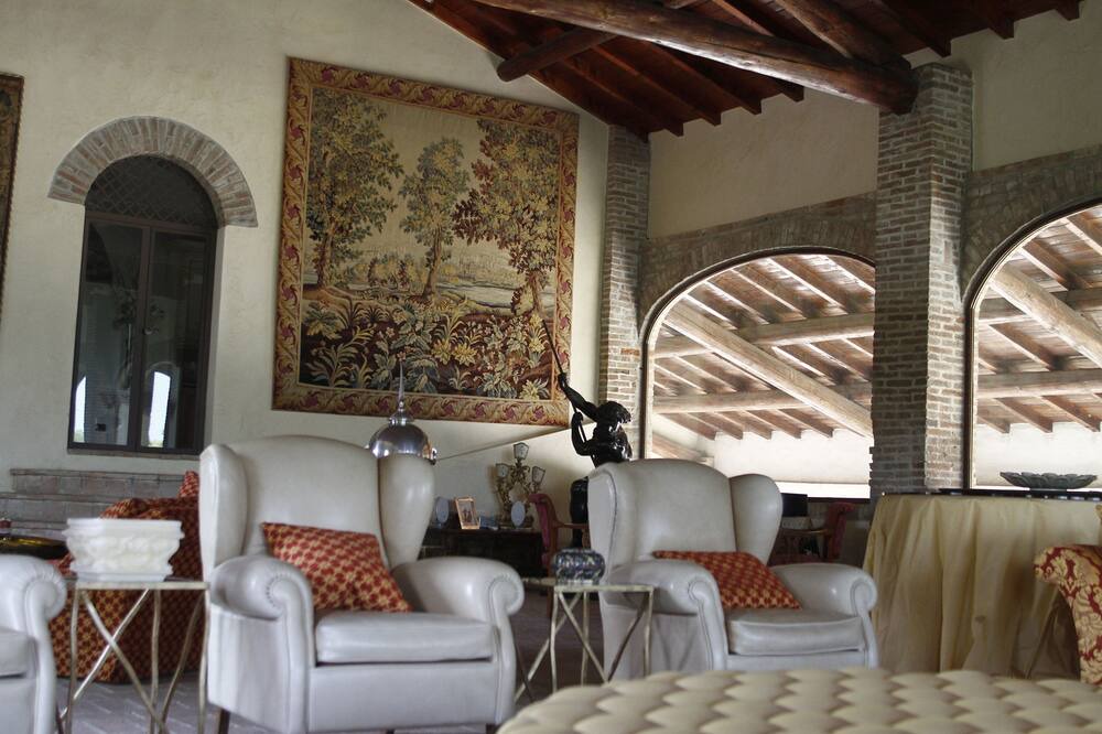 Photo of Livingroom in Noceto