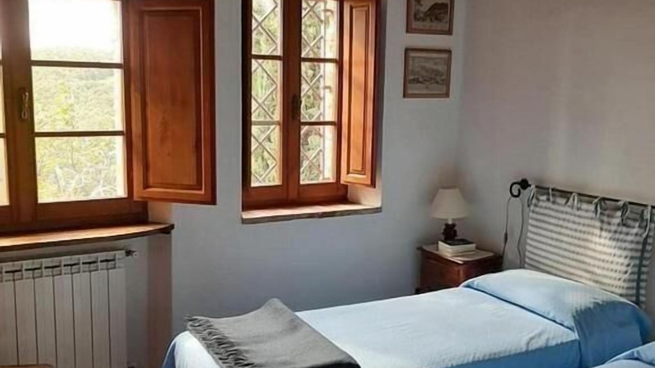 Photo of Bedroom in Montefollonico