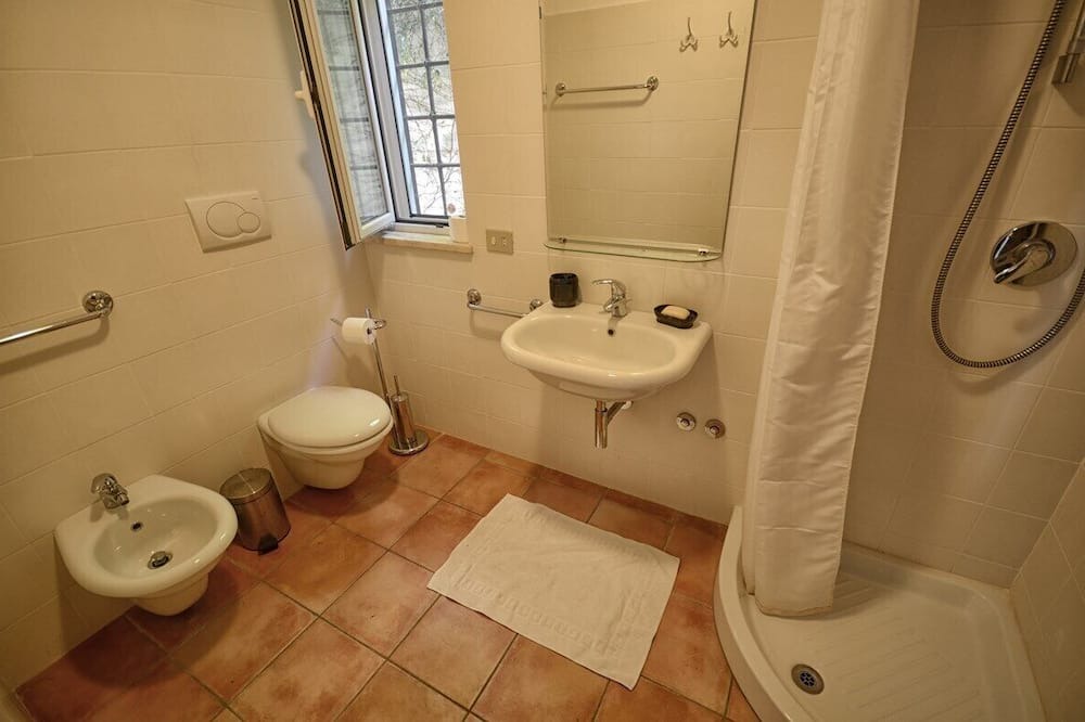 Photo of Bathroom in Casperia