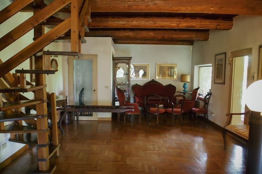 Photo of Livingroom in Colorno