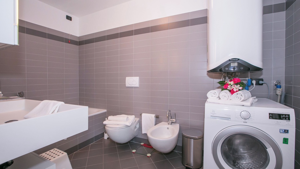 Photo of Bathroom in Menaggio
