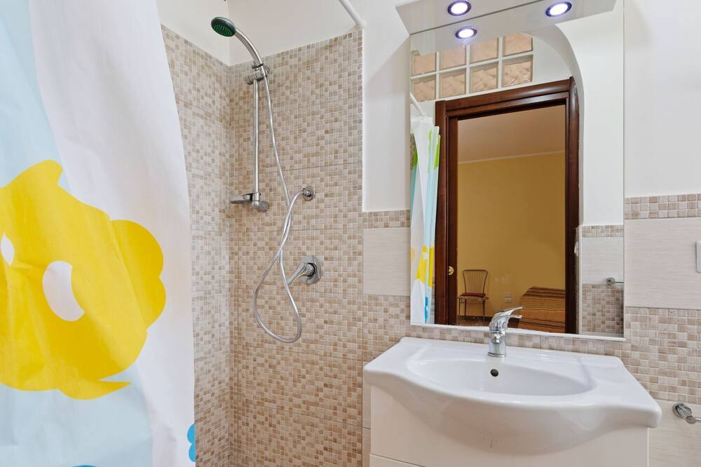 Photo of Bathroom in Nizza di Sicilia
