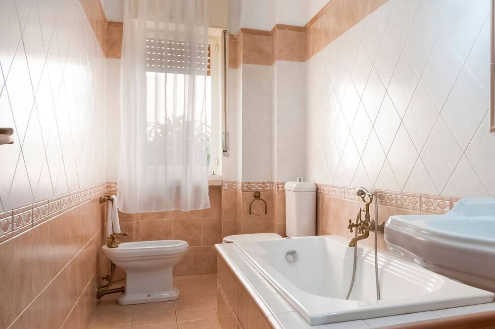 Photo of Bathroom in Nizza di Sicilia