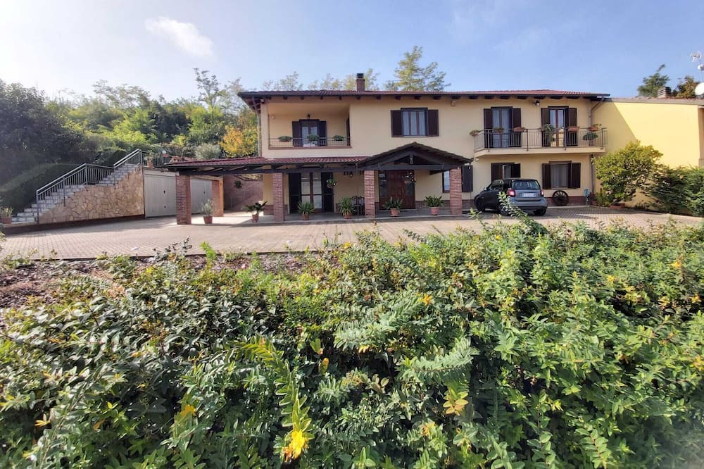 Photo of Outdoor in Moncalvo