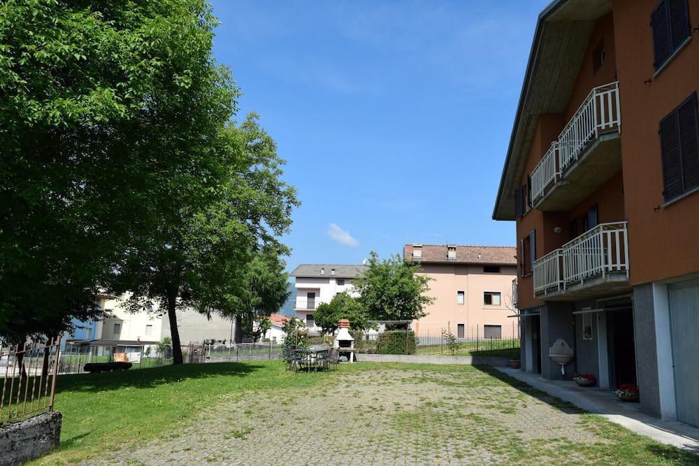 Photo of Outdoor in Bossico