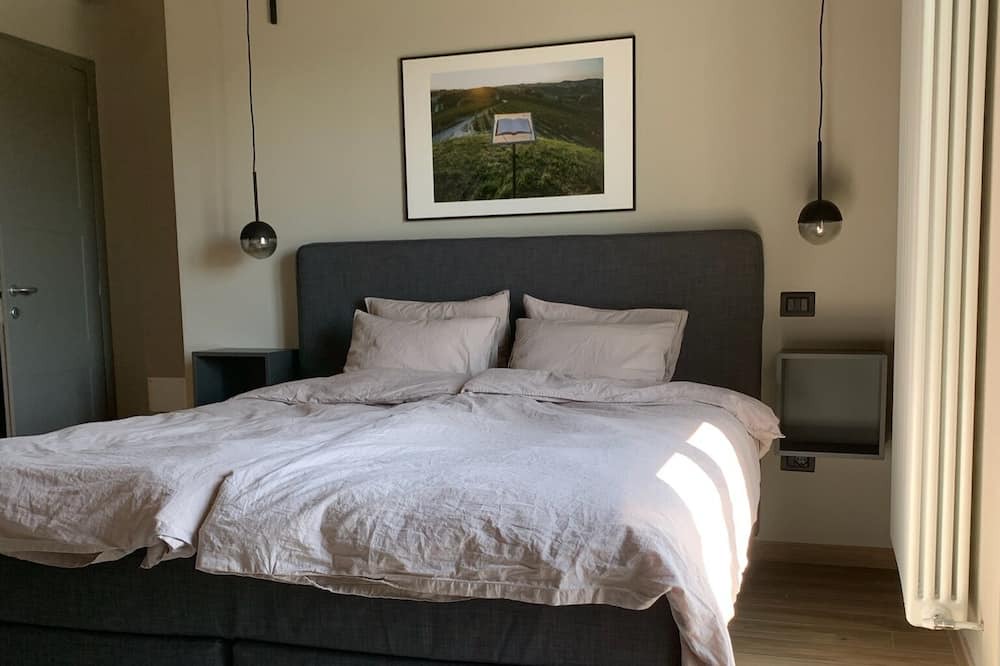 Photo of Bedroom in Nizza Monferrato