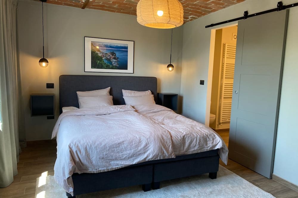 Photo of Bedroom in Nizza Monferrato