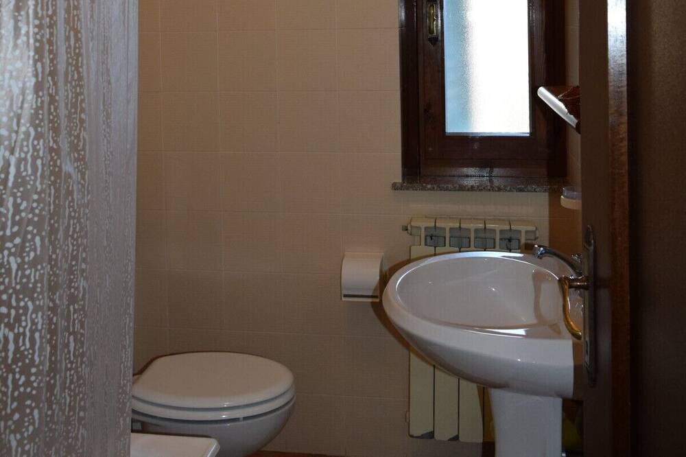 Photo of Bathroom in Bossico