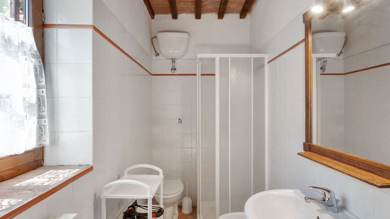 Photo of Bathroom in Volterra