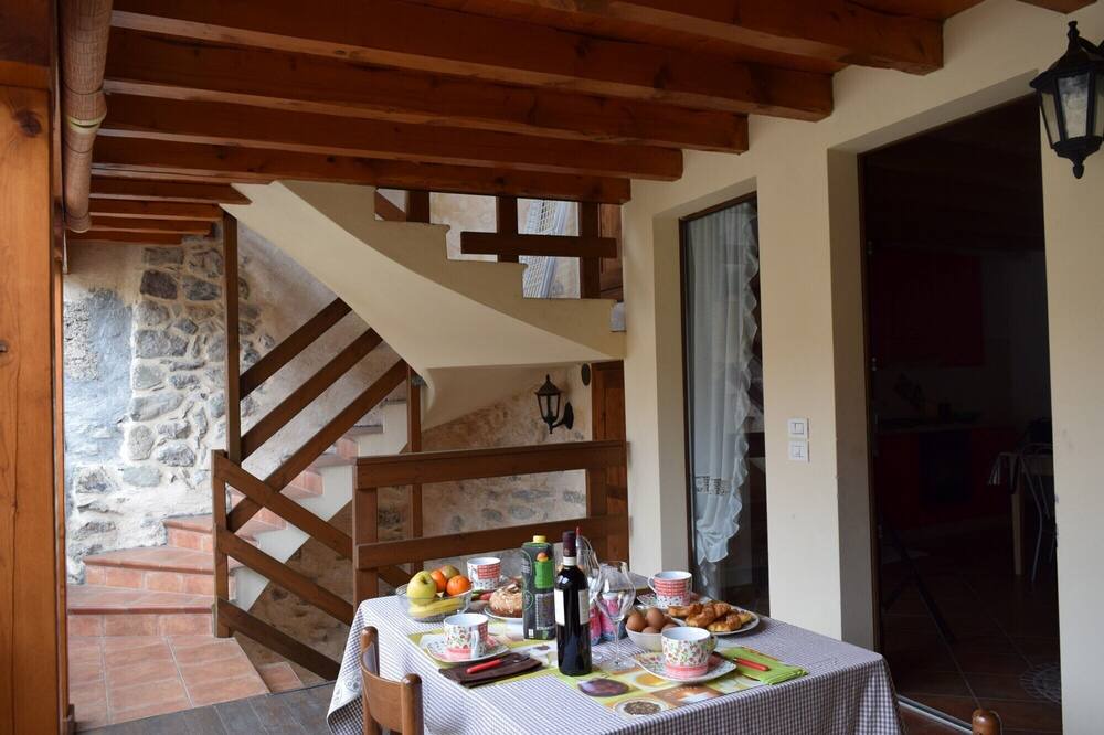 Photo of Livingroom in Bossico
