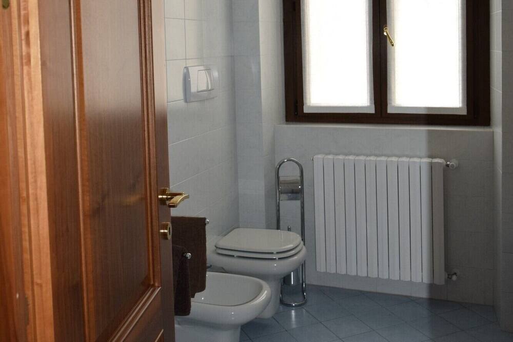 Photo of Bathroom in Bossico