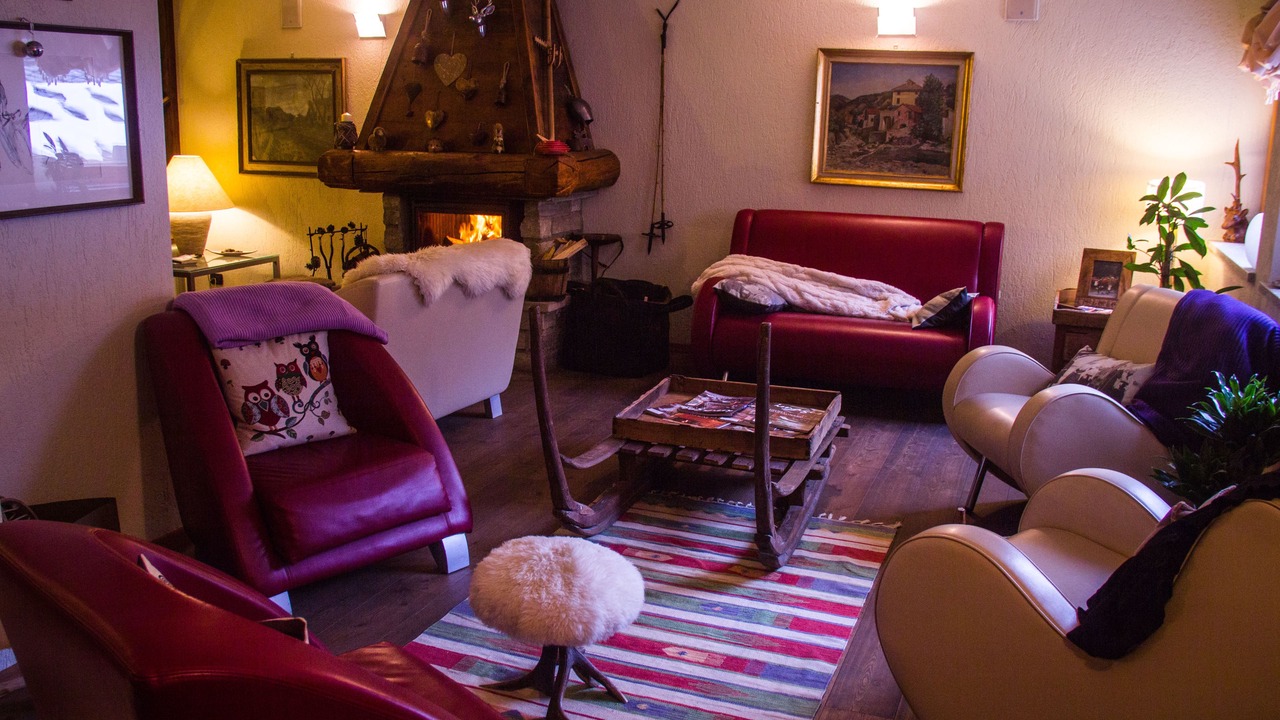 Photo of Livingroom in Tschaval