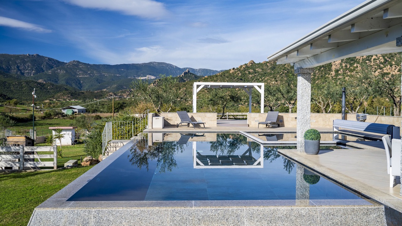 Photo of Outdoor in Talana