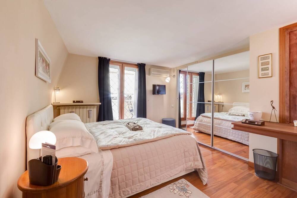 Photo of Bedroom in Quartiere XXVIII Monte Sacro Alto